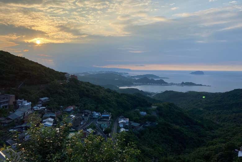 Sunset in Jiufen