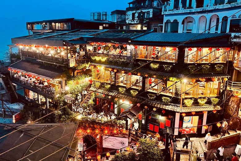 Jiufen lit up in the evening