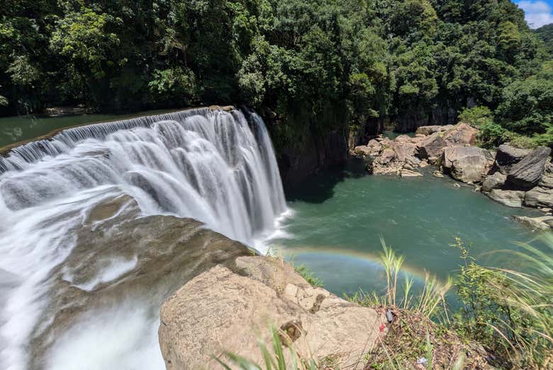 Vistas aéreas de la cascada de Shifen