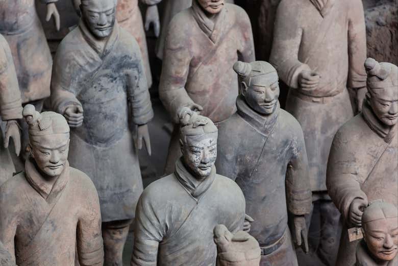Nos sumergiremos en la historia de Qin Shi Huang