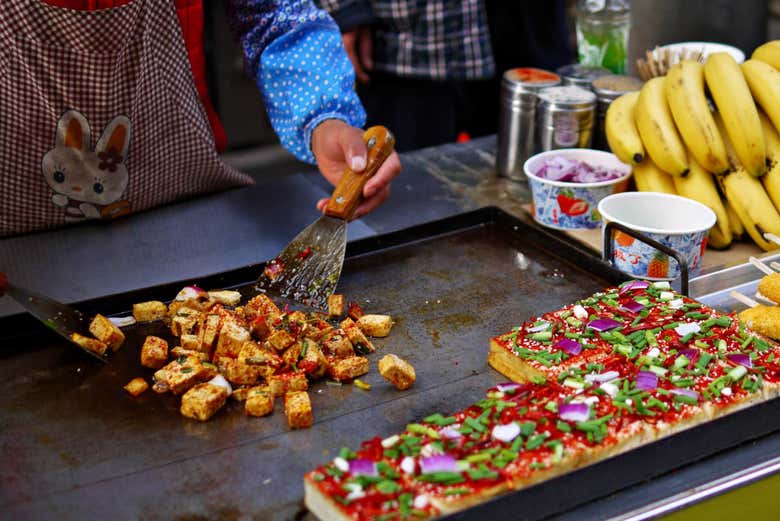 Puesto de comida en el barrio musulmán de Xián