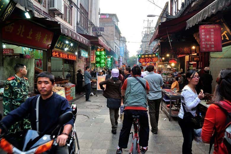 Discovering the Muslim neighbourhood