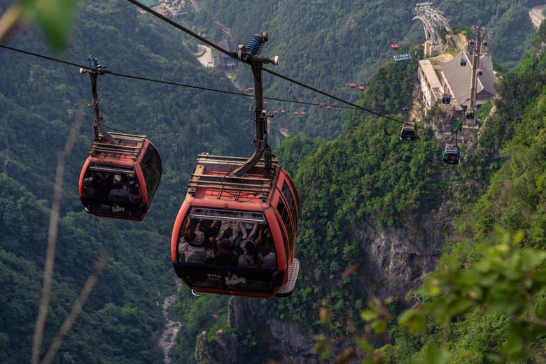 Vistas das cabines do teleférico