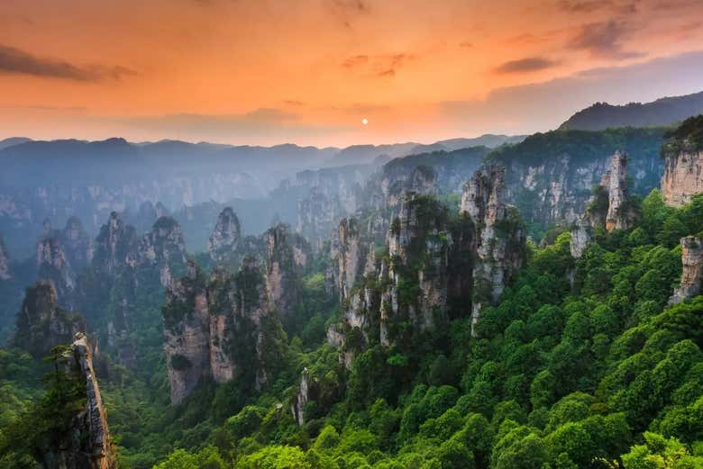 Gran Cañón de Zhangjiajie al atardecer