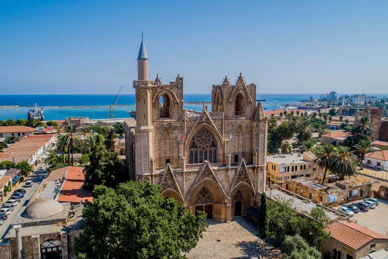 Mezquita de Lala Mustafa Pasha