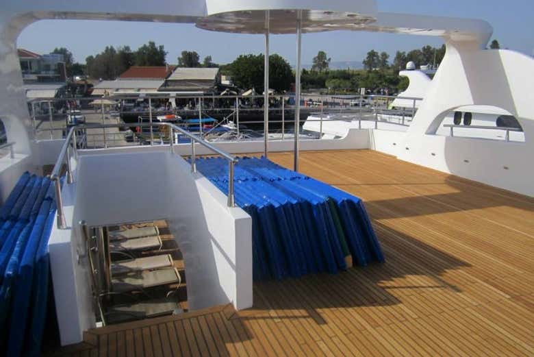 Relax on deck