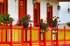 Escursione a Salento e alla Valle del Cocora + Passeggiata a cavallo