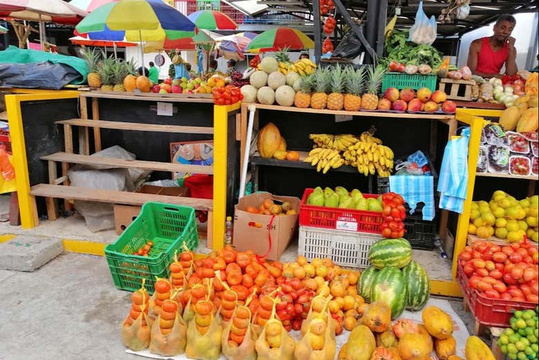 Mercado de fruta en Armenia