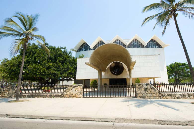 Teatro Amira de la Rosa