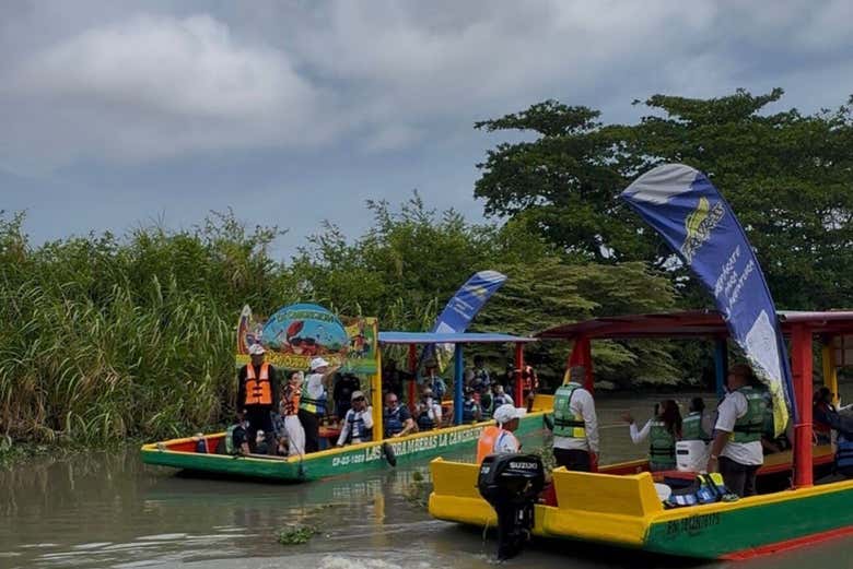 Los barcos con los que exploraremos el río Magdalena
