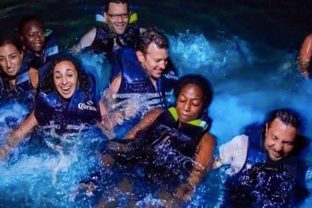 Splash harder in order to see the plankton better!