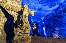 Catedral de Sal de Zipaquirá + Andrés Carne de Res en Chía