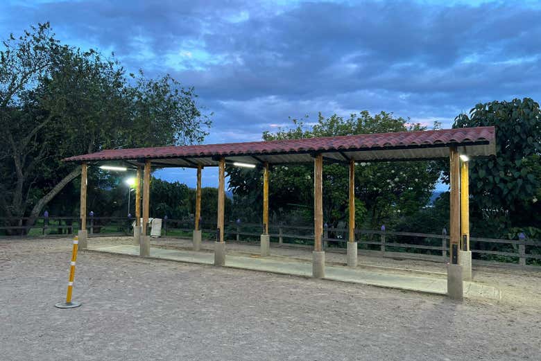 Estacionamento para cavalos no Criadero Lusitania