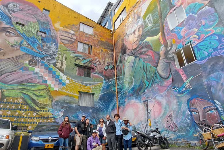 Colores y formas que cuentan la historia de Bogotá