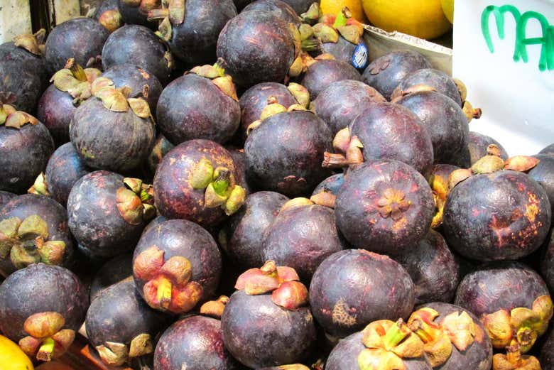 Conociendo las frutas de Colombia
