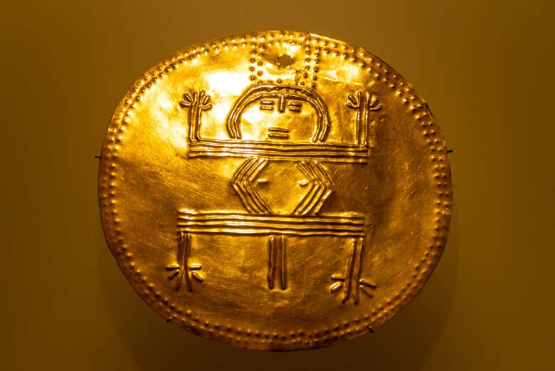 Placa de oro en primer plano