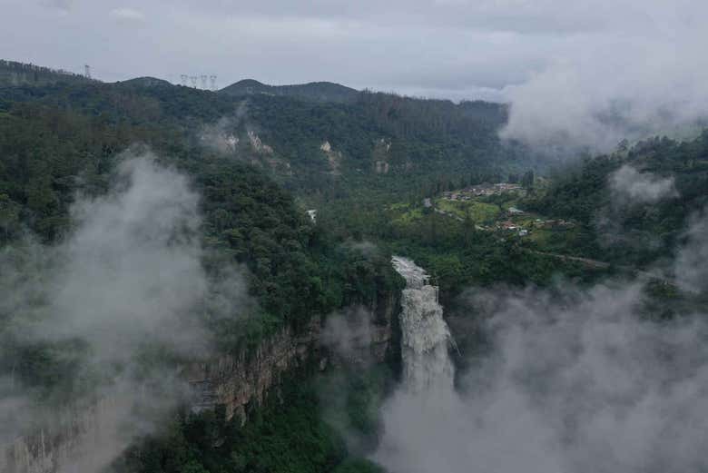 Cascada de Tequendama con su particular neblina