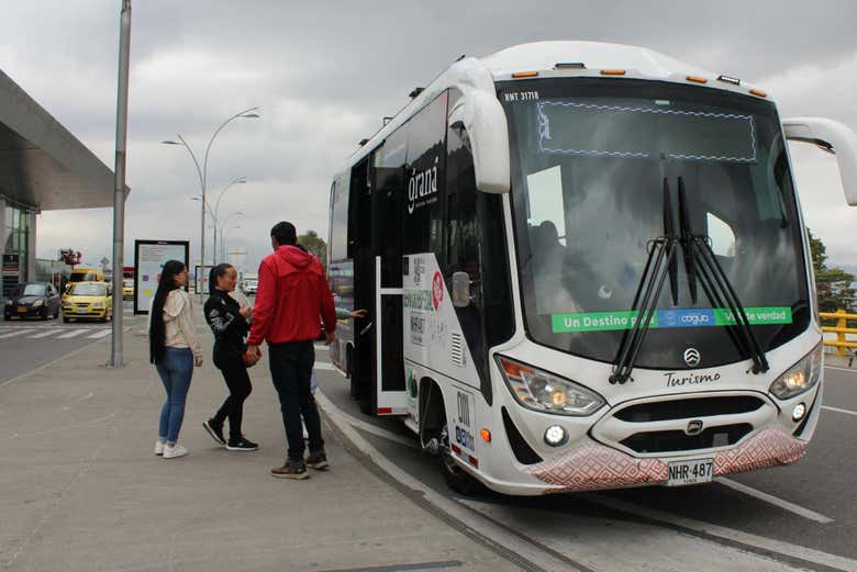 Tudo pronto para começar o tour panorâmico por Bogotá
