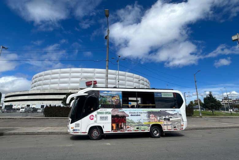 Pasando frente al Movistar Arena