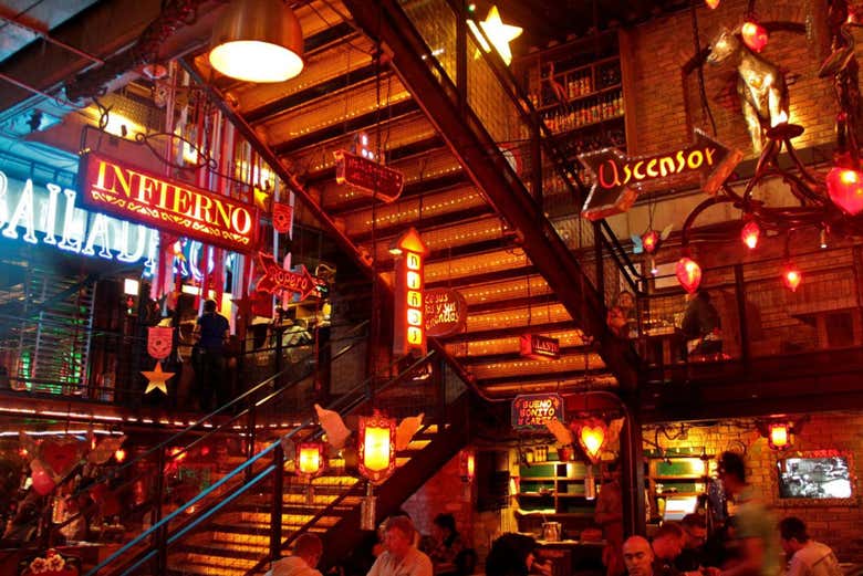 Interior de Andrés Carne de Res en Chía