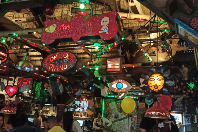 Decoración típica del restaurante