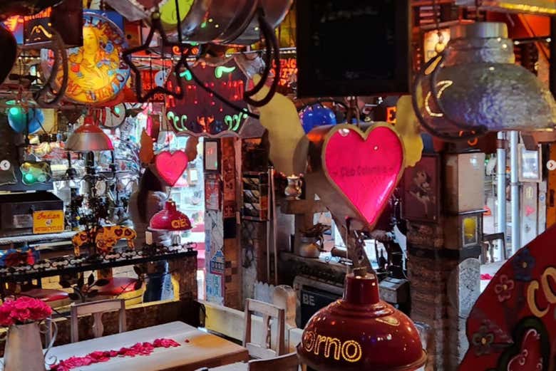 Una de las mesas de Andrés Carne de Res en Chía