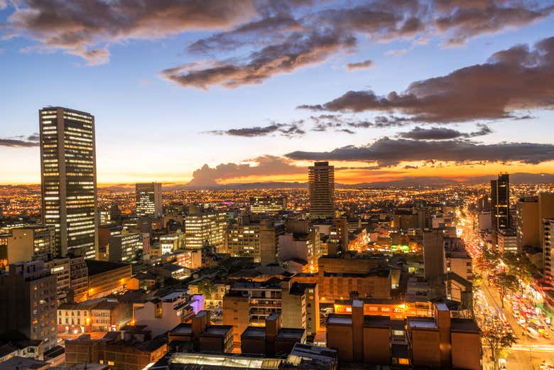 El mejor tour para conocer Bogotá por la noche