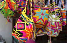 Oficina de mochilas wayuu em Bogotá