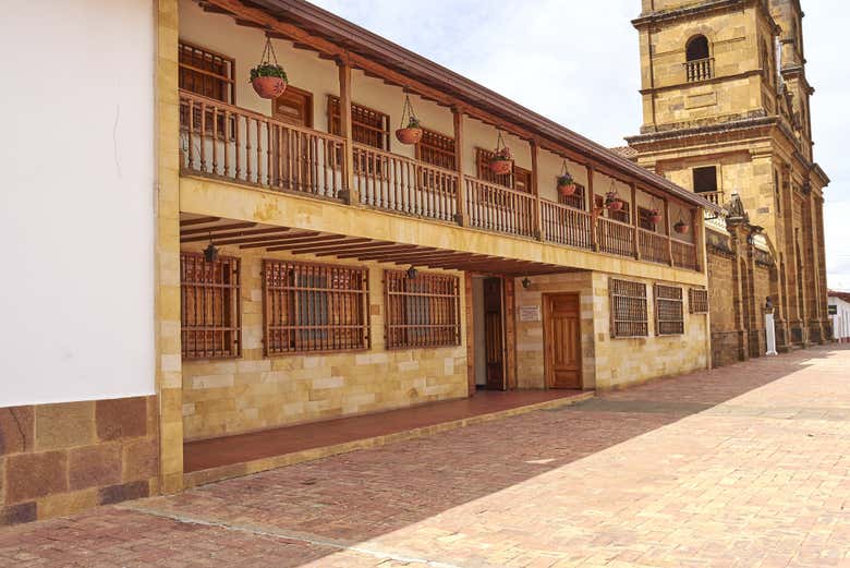 Recorreremos el centro histórico de Zapatoca