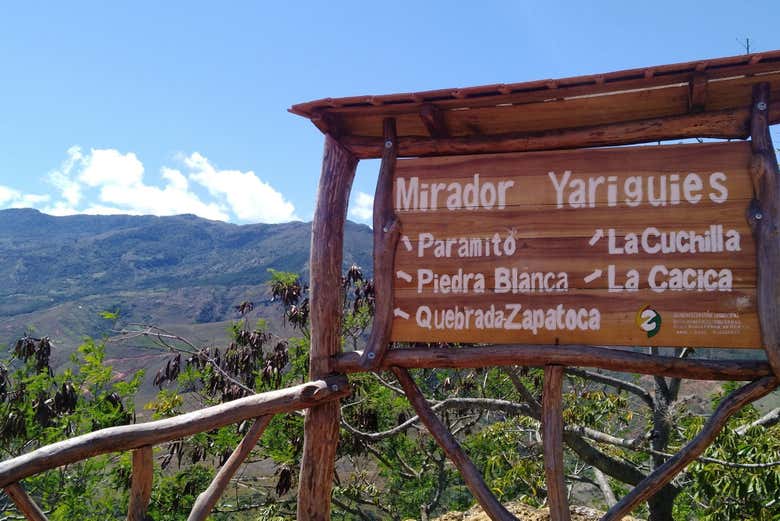 Cartel de un mirador