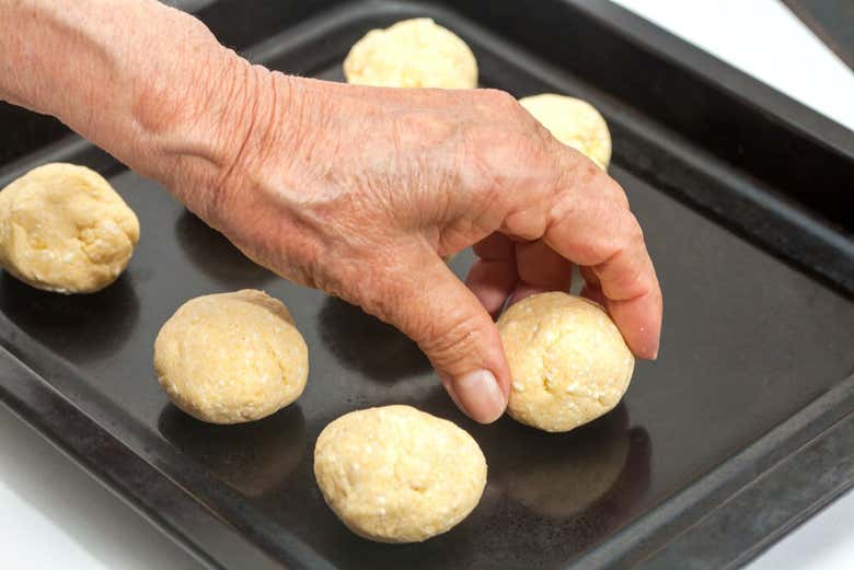 Bolitas de masa de pandebono