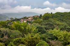 Excursión a los Farallones de Cali y El Topacio
