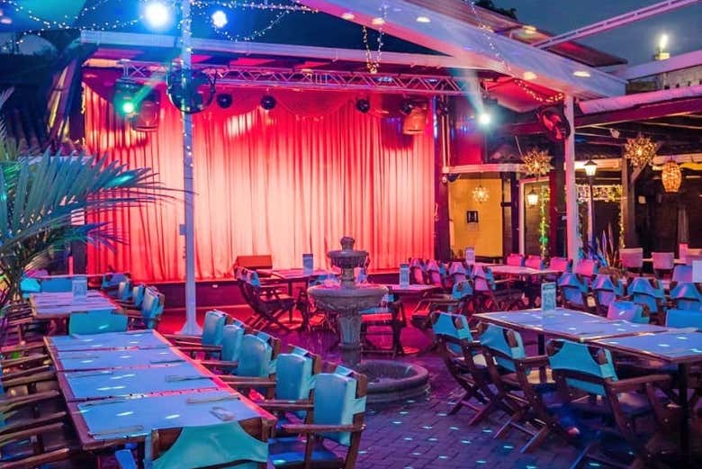 Mesas do restaurante