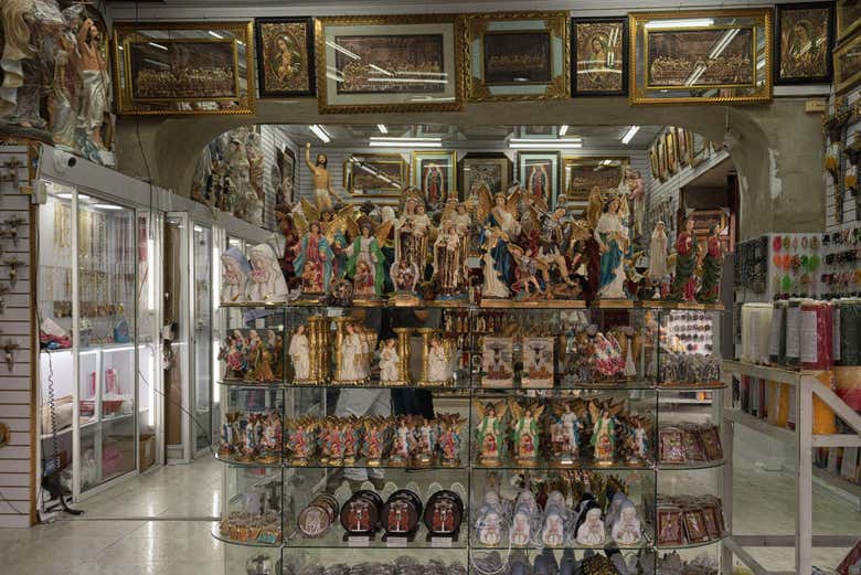 Tienda de artículos religiosos en Buga