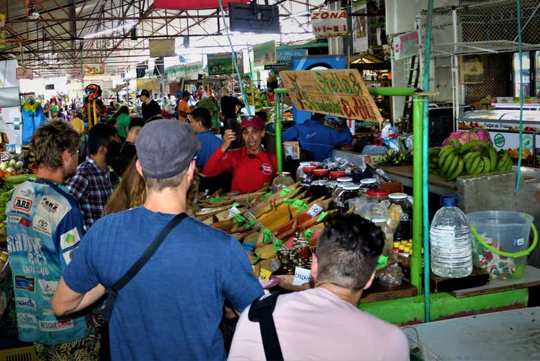 Recorriendo la Galería Alameda