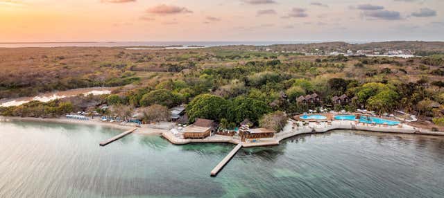 Excursión a la Isla del Encanto