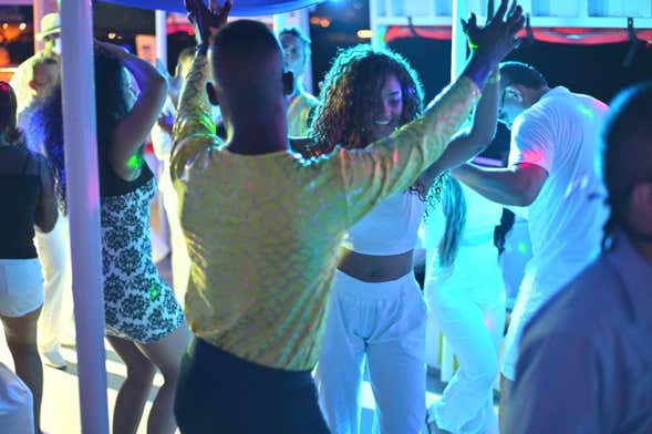Caribbean Party Boat Tour in Cartagena