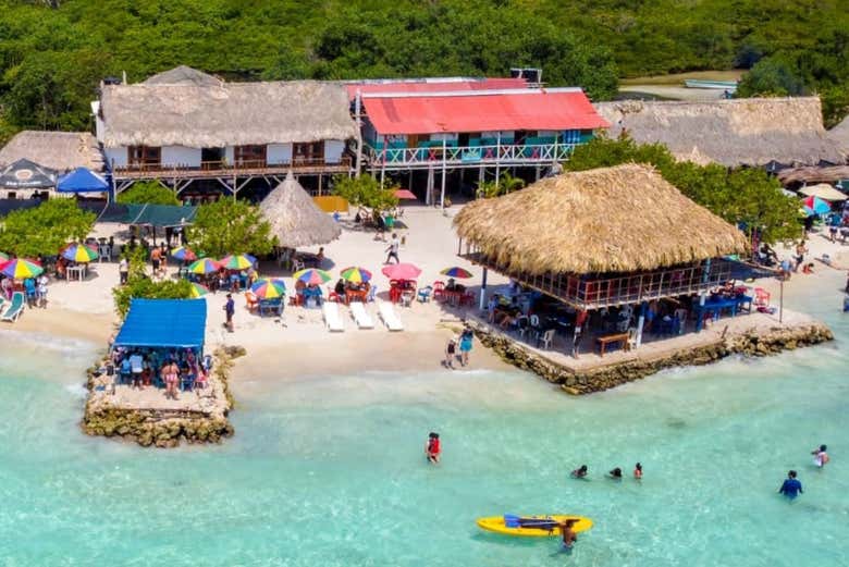 Vista aérea de la zona de la playa de Múcura