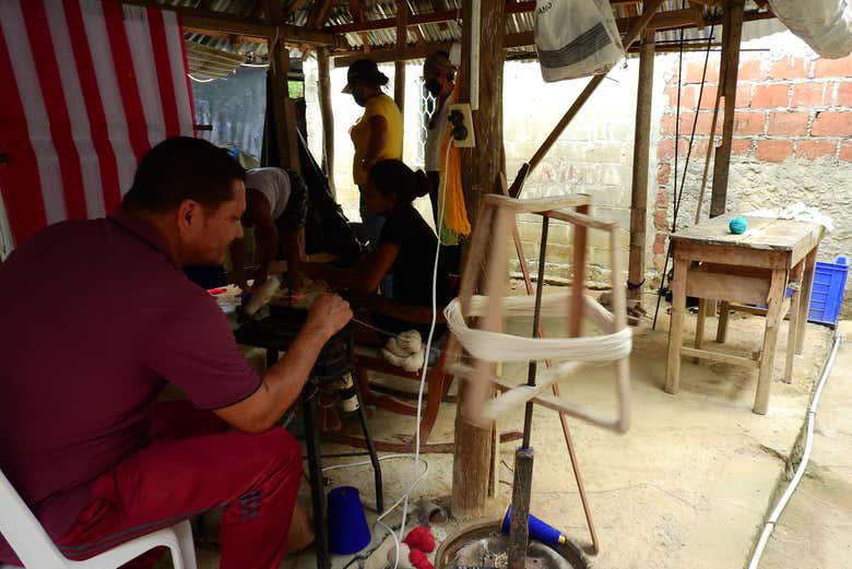 Weaving in San Jacinto