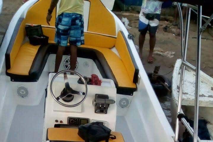 Barca privata dell'attività