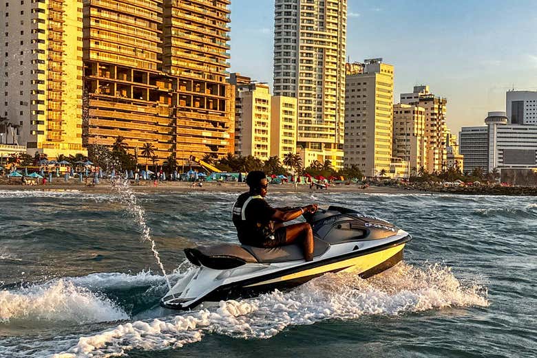 ¡Iréis a toda velocidad por el mar!