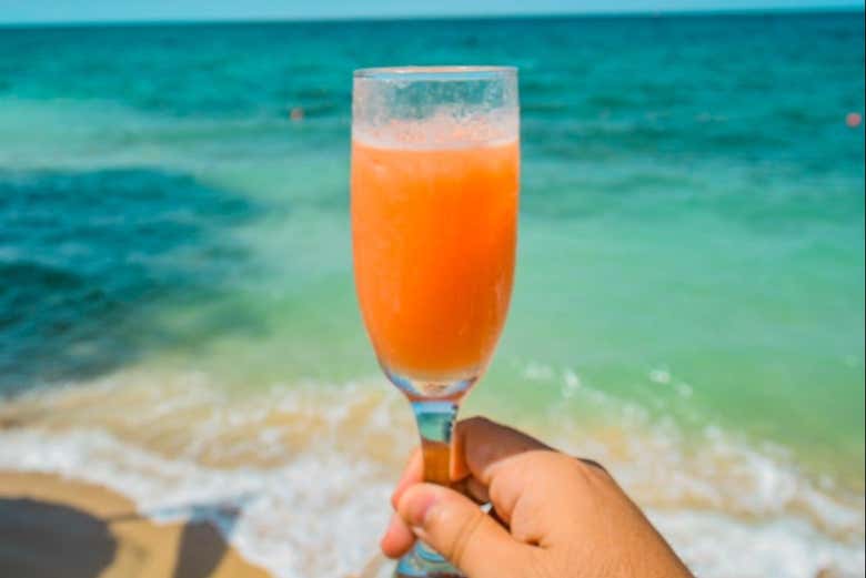 Degustando o coquetel de boas-vindas