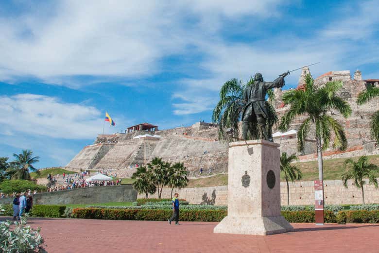Estatua del almirante Blas de Lezo