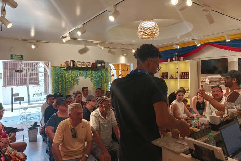 Aprendiendo la historia del tabaco colombiano