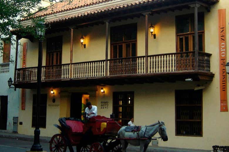 Exterior del Museo del Oro 