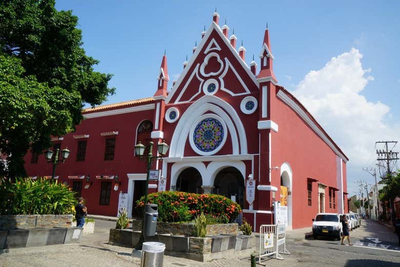 Pasaremos por la Plaza San Diego 