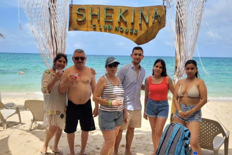 Have fun at the Shekina Beach Club
