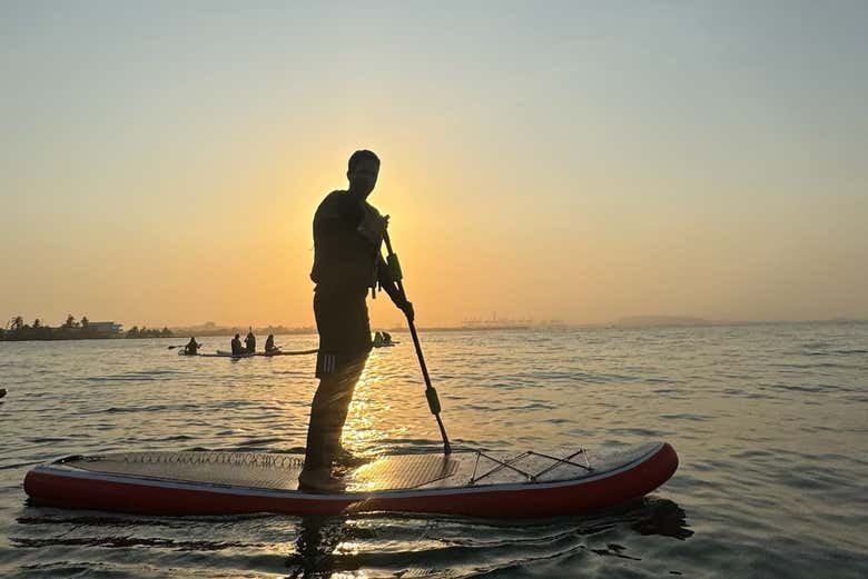 Remando por la costa de Cartagena