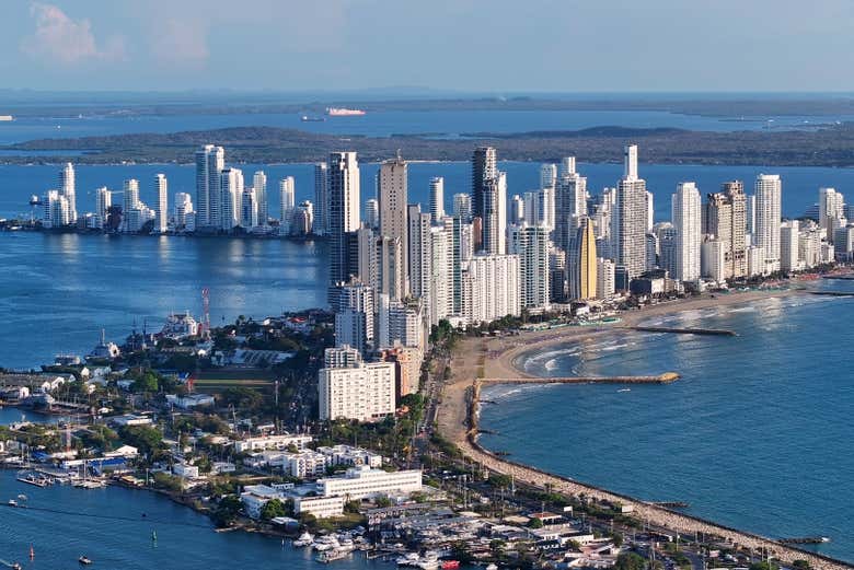 Maravillaos con el moderno skyline de Bocagrande