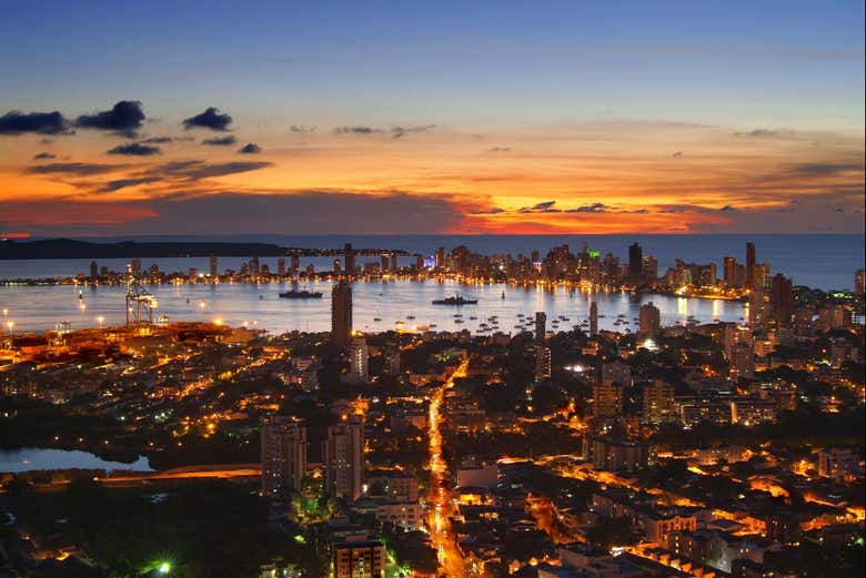 Panorámica nocturna de Cartagena